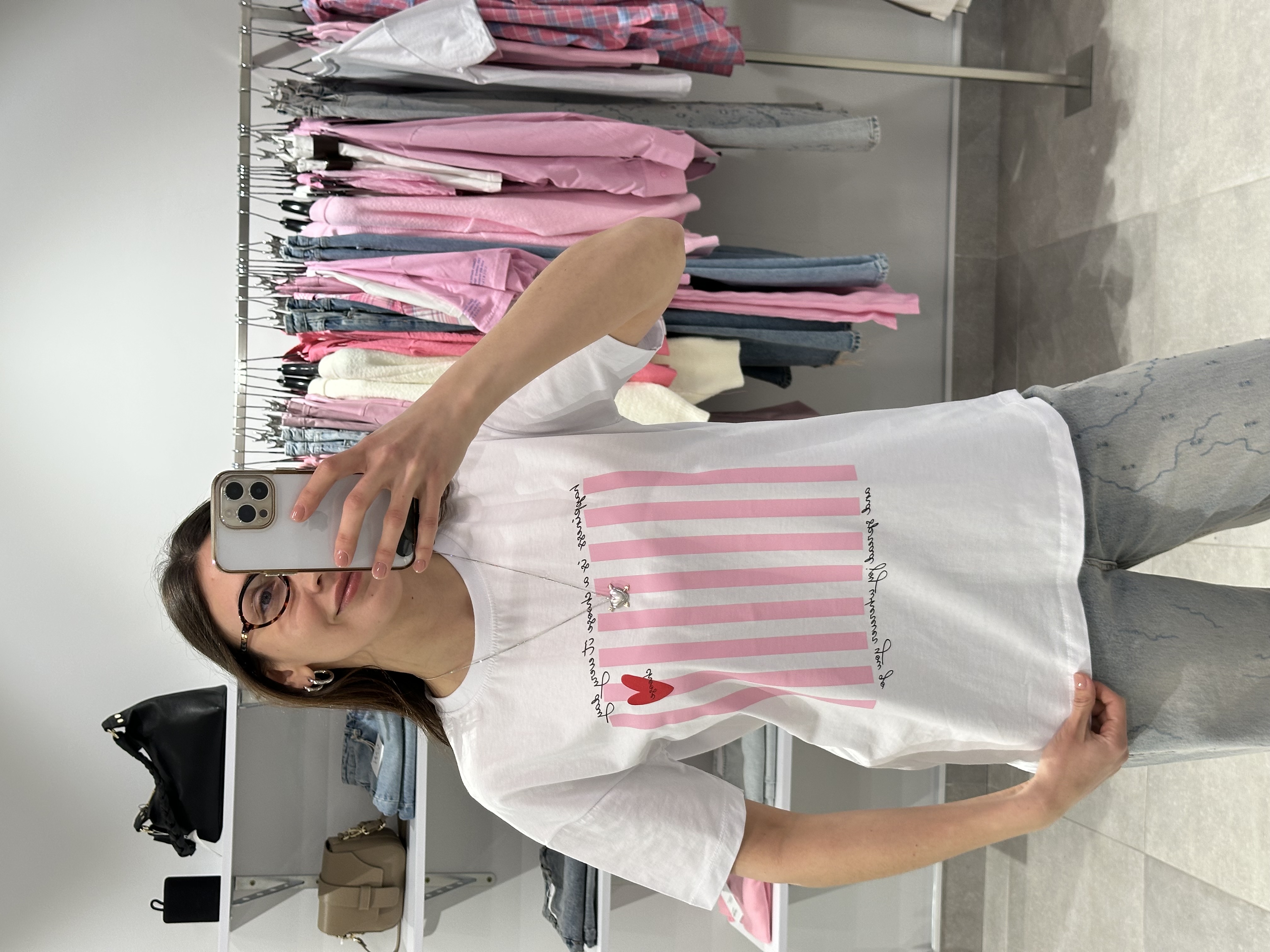 футболка choose біла в рожеву смужку