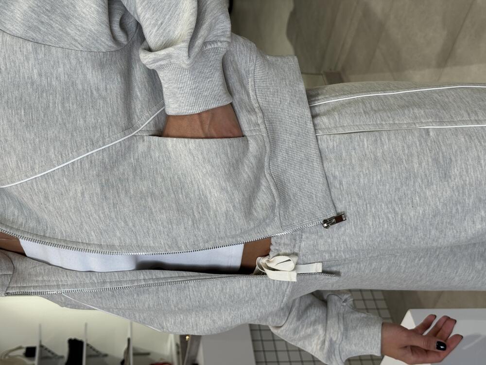 Костюм трьохнитка 30-1 меланж-оливка з білими лампасами, S