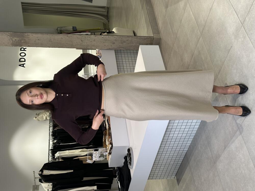 Спідниця костюмка пудра, M