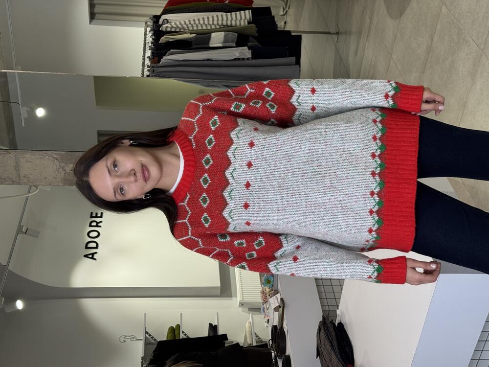 Светр Happy Holliday 