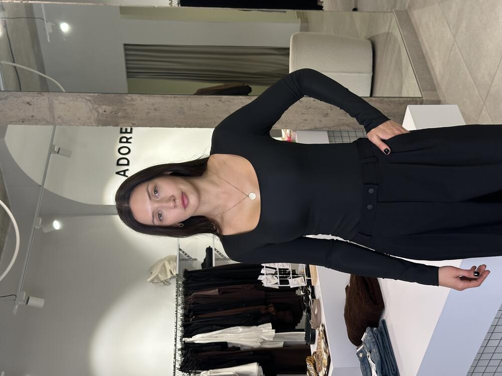 Боді гладкий з квадратним вирізом 