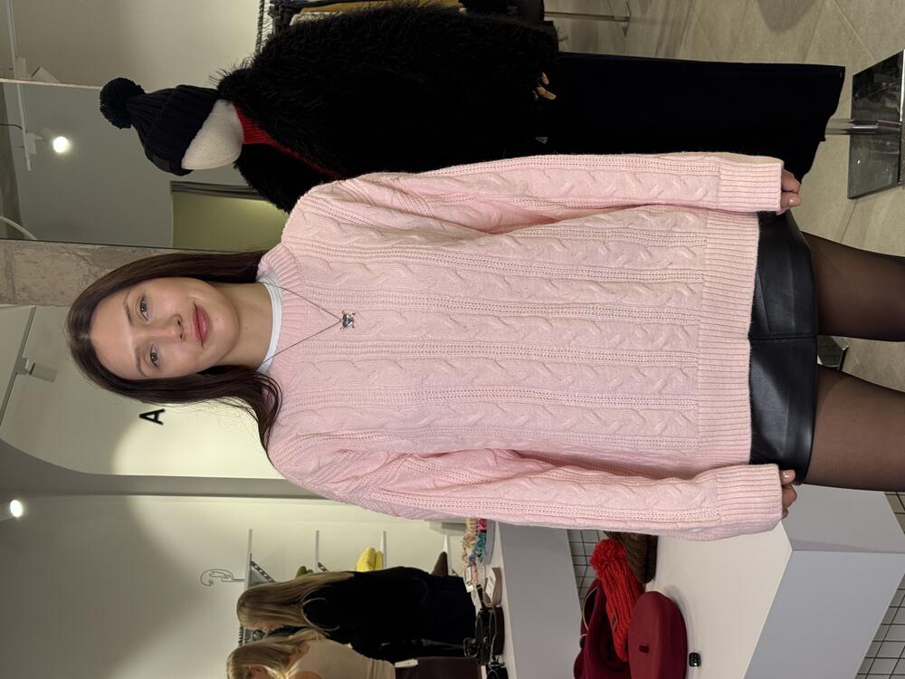 Светр вільного крою косичка рожевий