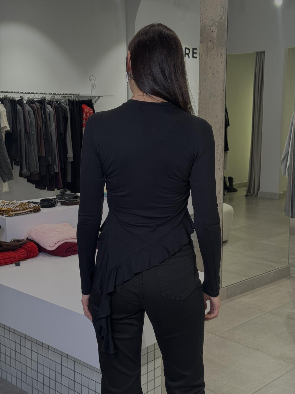 Лонг з воланами чорний, М