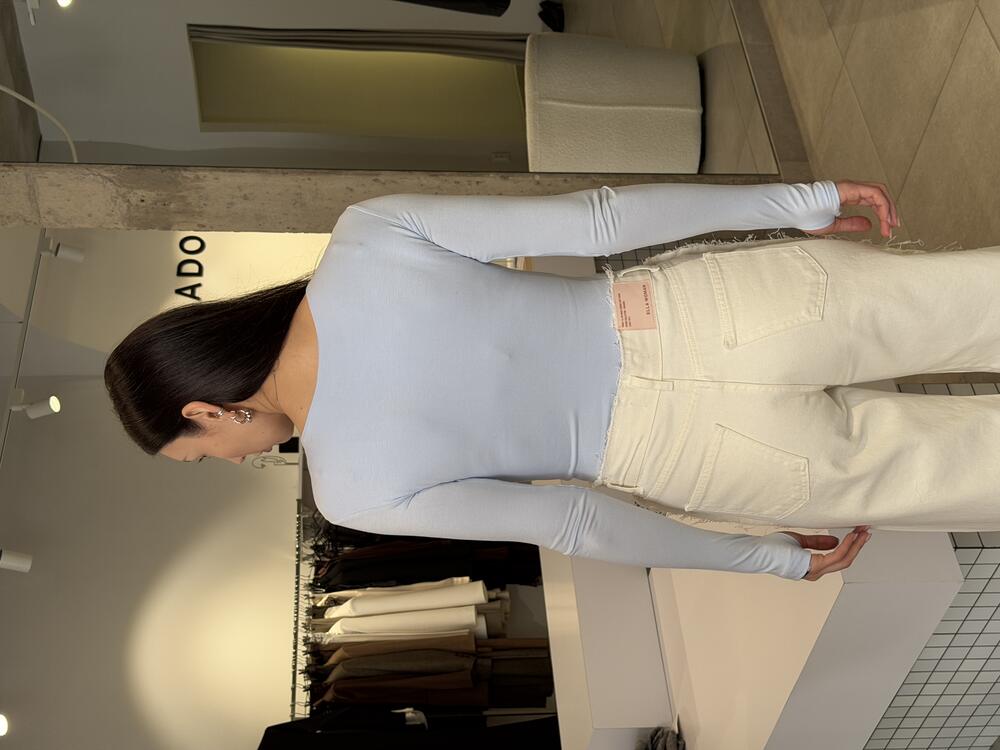 Лонгслів базавий на пальчик блакитний, M